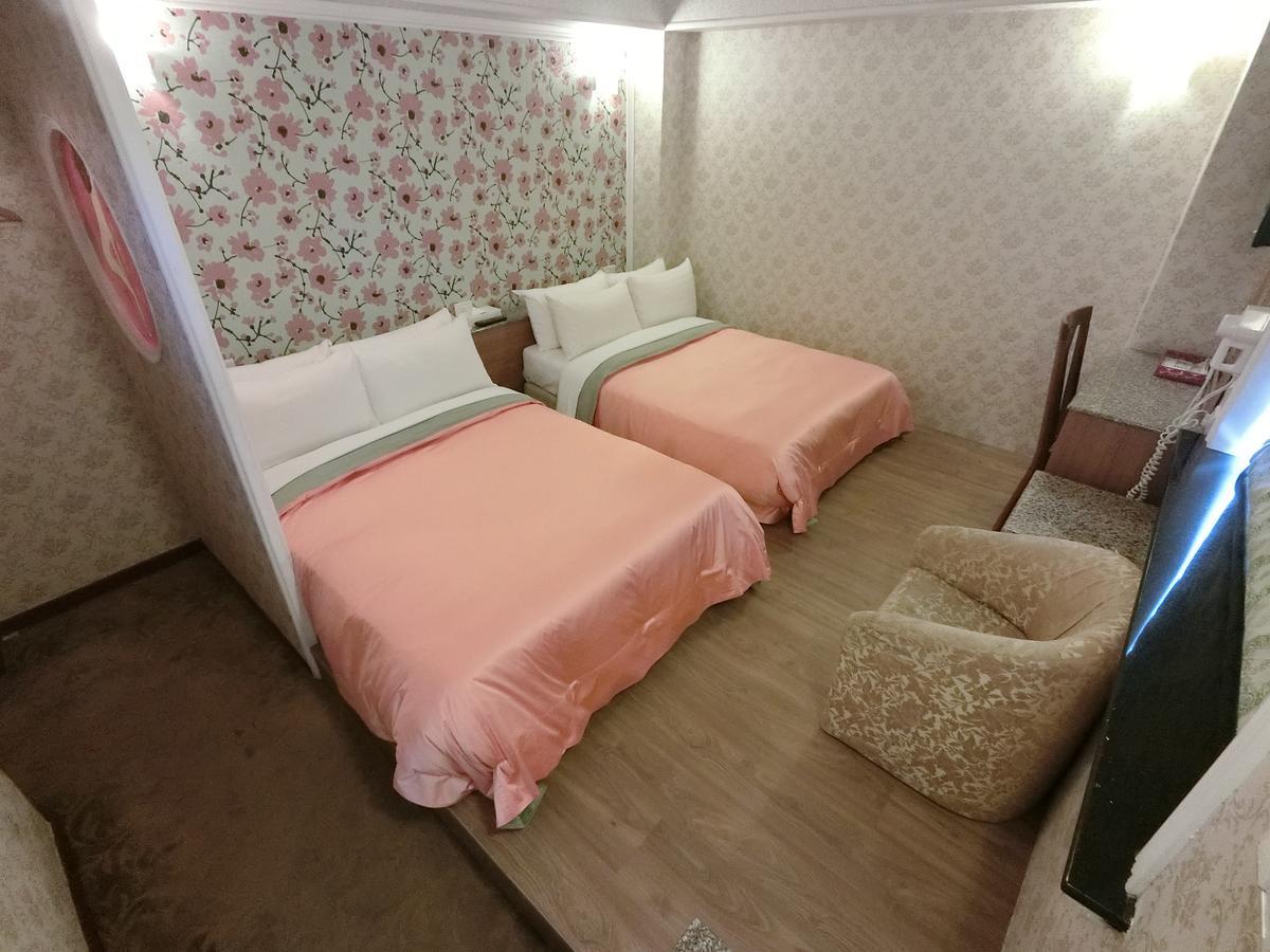 Nice Hotel Tajpej Buitenkant foto